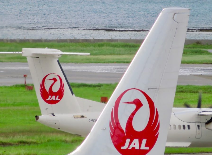 【これって飛ぶの？】沖縄旅行で台風のとき飛行機はどうなる？